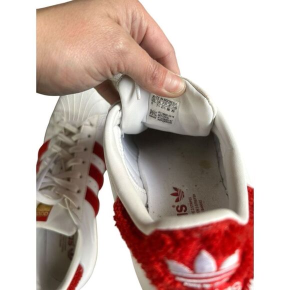 Adidas Superstar Fuzzy Red Striped Sneakers Size 9 Collegiate Valentine's Day - Picture 9 of 11